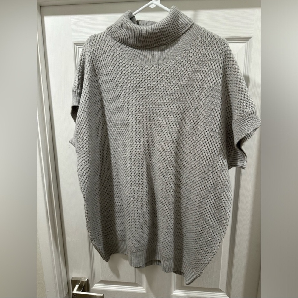 Gray Turtleneck Women Short Sleeve Sweater
